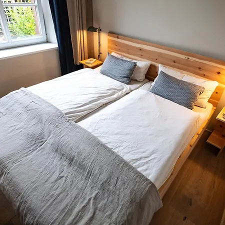 Grosse Pause Altes Schulhaus Apartment *