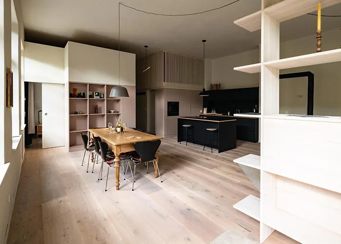 Große Pause Altes Schulhaus Apartment *